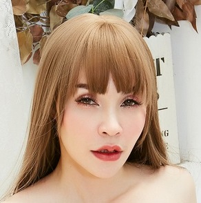 yelena head